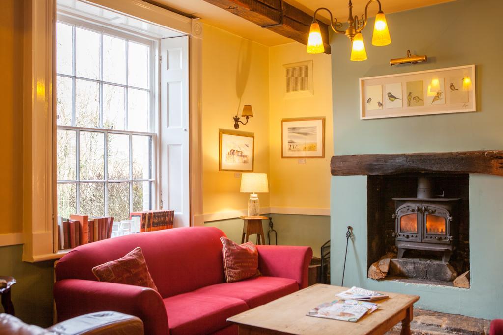 Отель The Mill Arms Ромси Экстерьер фото